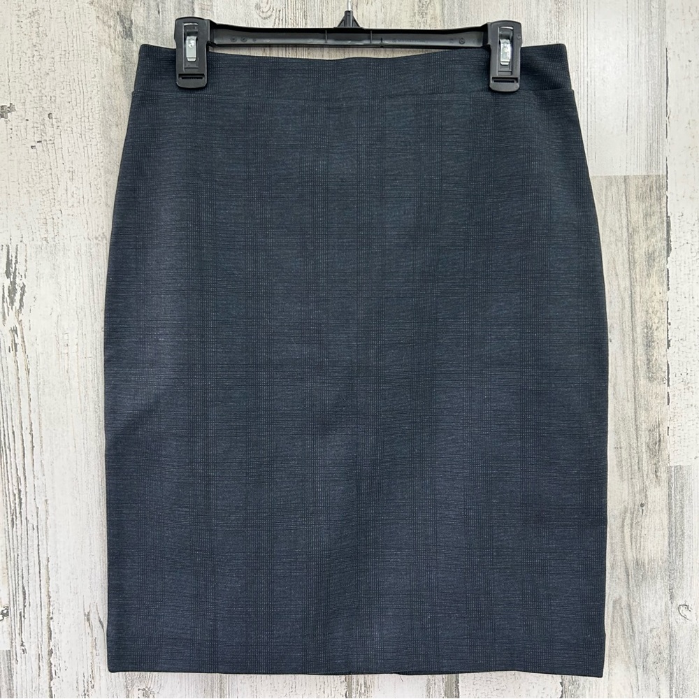 BANANA REPUBLIC Navy Blue Black Plaid NEW Skirt 4